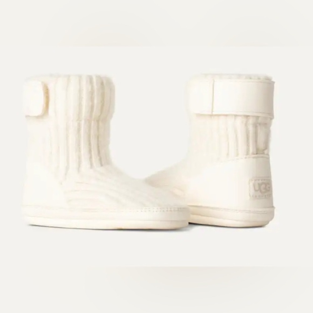 NEW UGG SKYLAR CREAM PULL ON BOOTIES SLIPPERS UNISEX BABY SZ M 12-18 MONTHS GIFT